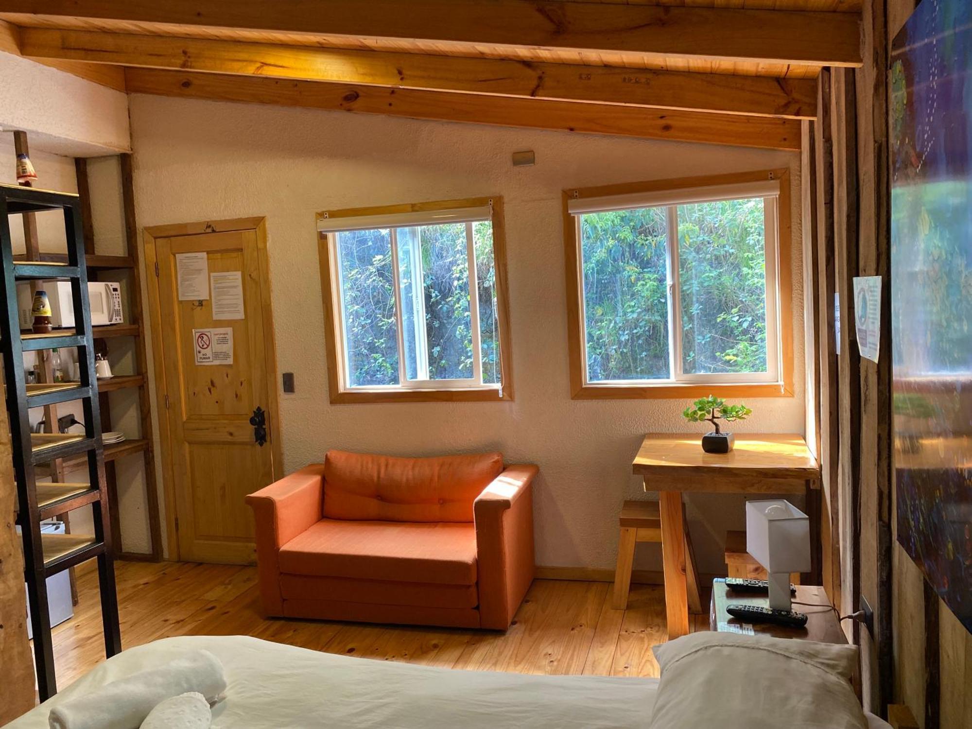 Hostal Plaza Chiloe Castro Dış mekan fotoğraf