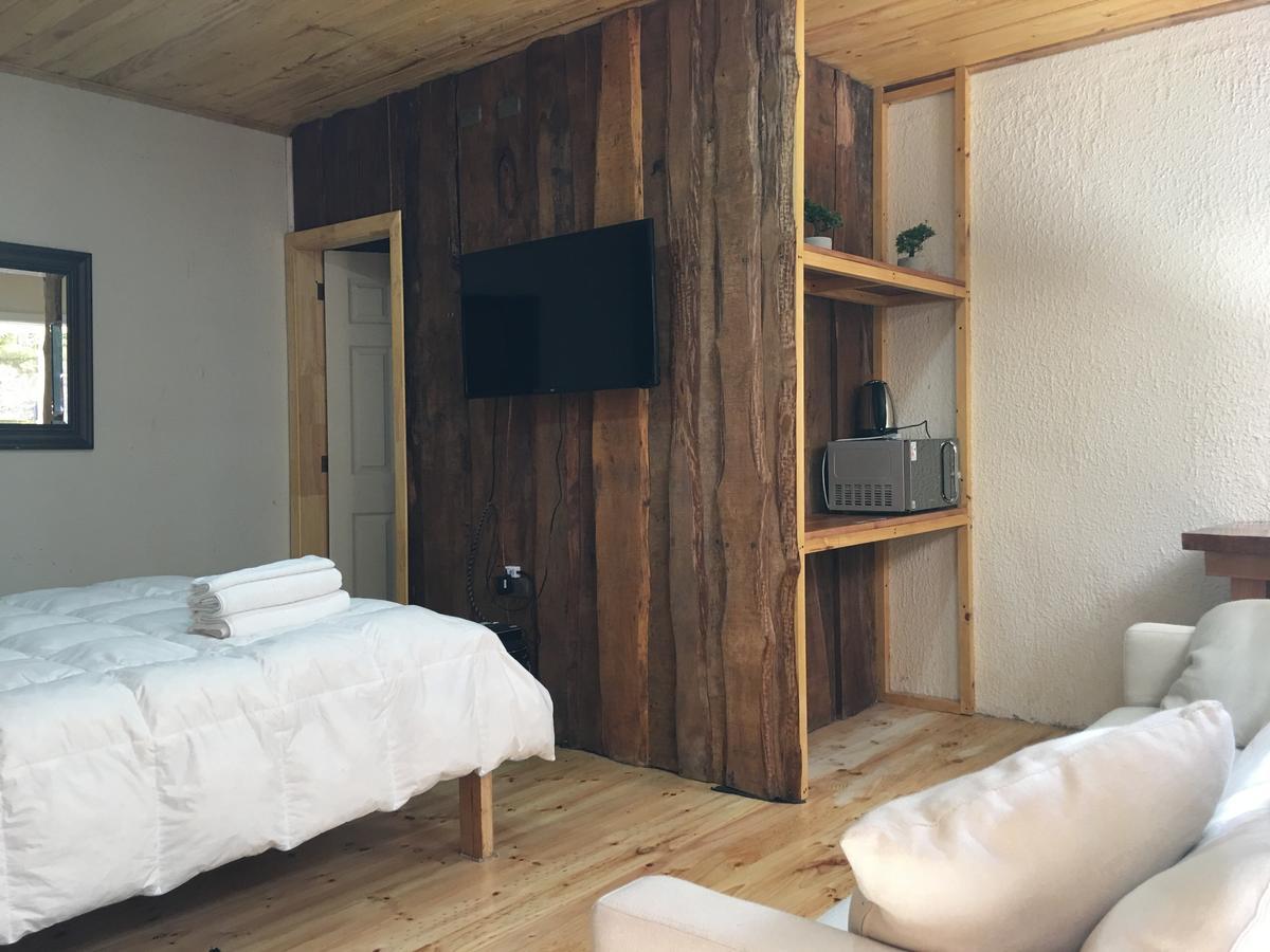 Hostal Plaza Chiloe Castro Dış mekan fotoğraf